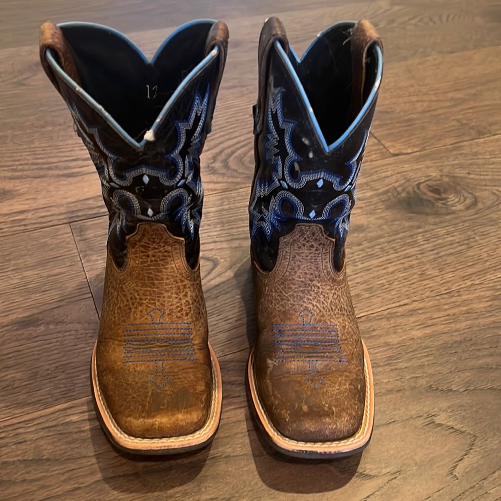 Kids Ariat boots